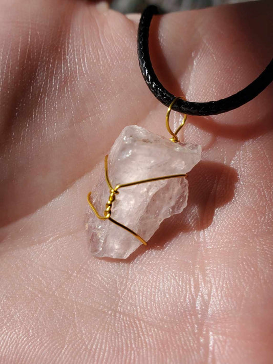 Rose Quartz in Gold Wire