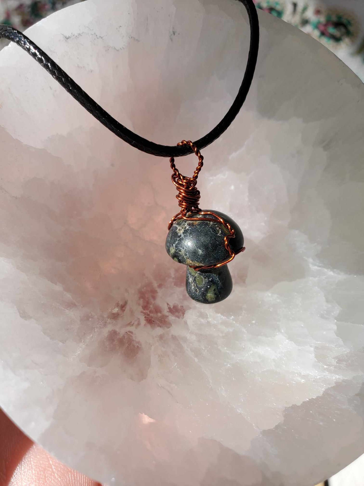 Kambaba Jasper Mushroom in Copper Wire