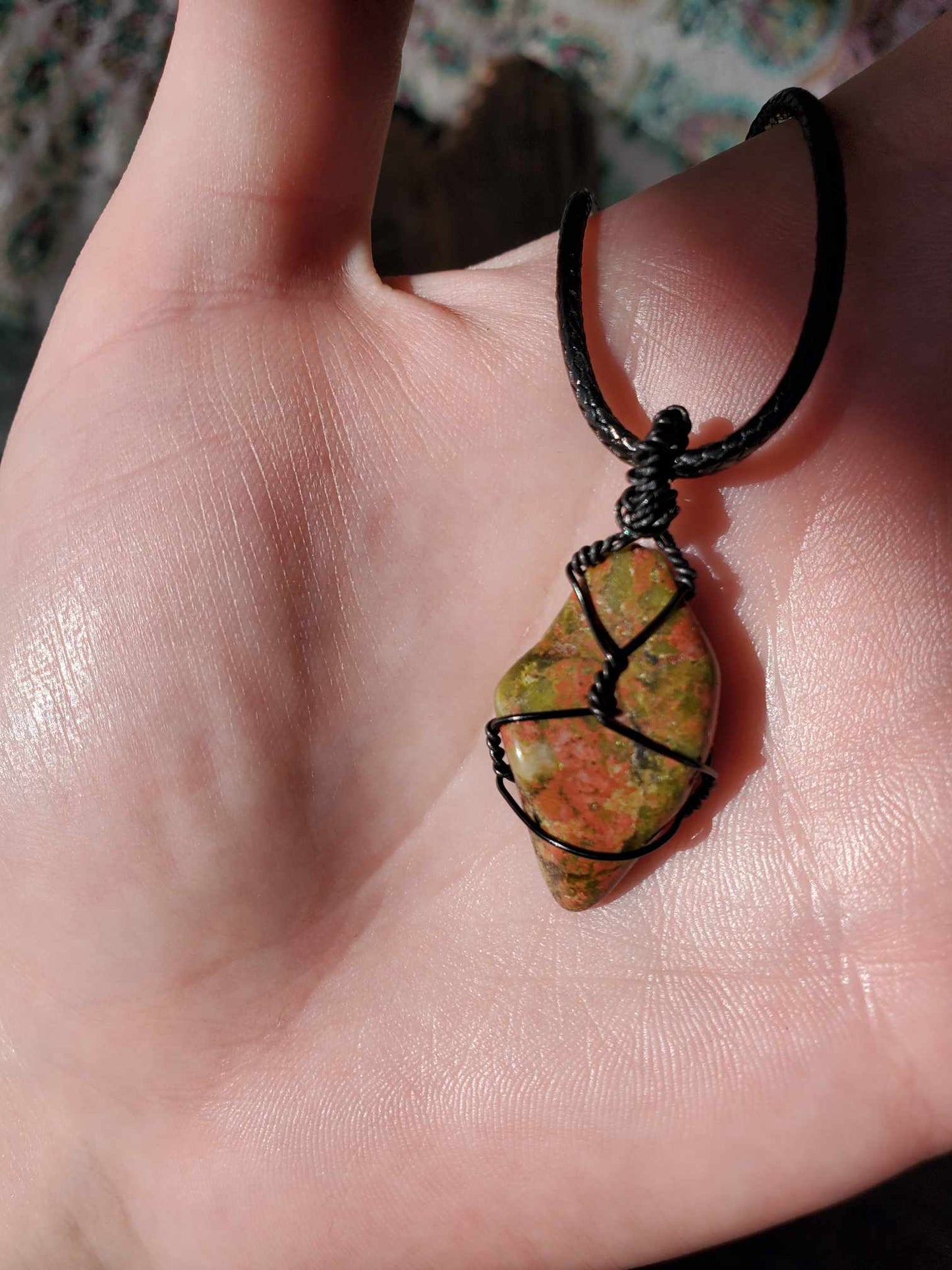 Unakite in Black Wire