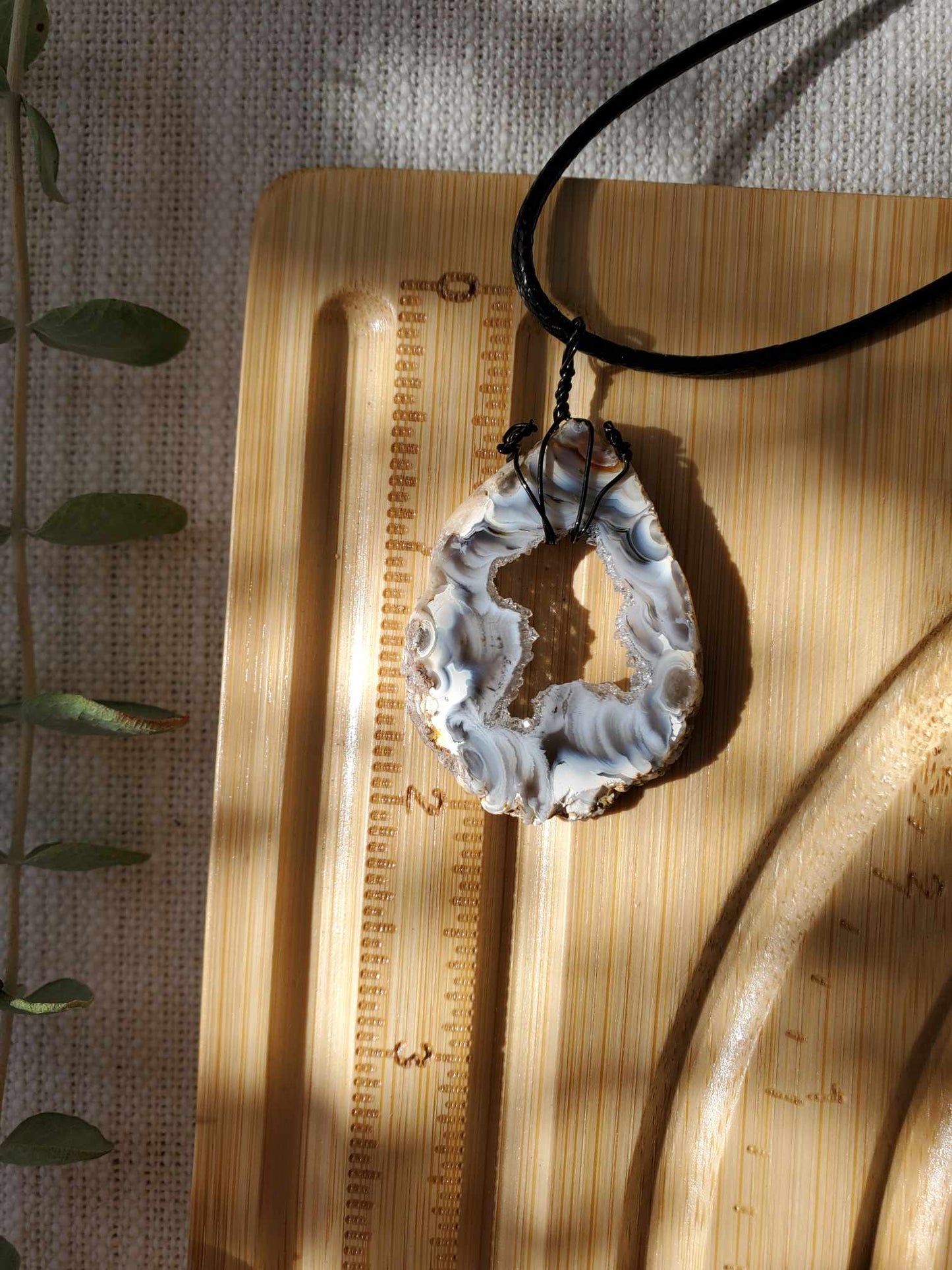 Agate Druzy Slice in Black Wire